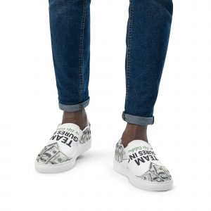 Men’s slip-on canvas shoes
